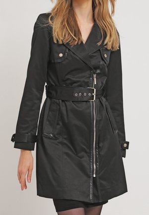 Trenchcoat - black