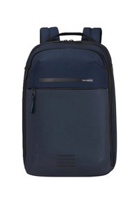 Zaino blu navy con finitura testurizzata, dotato di una tasca frontale con zip, spallacci imbottiti e una maniglia superiore. Dettagli della zip neri.
