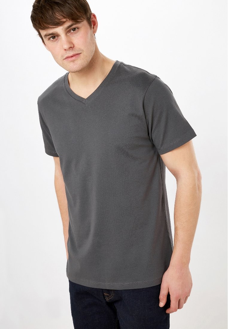 Uomo V-NECK - T-shirt basic Uomo V-NECK - T-shirt basic