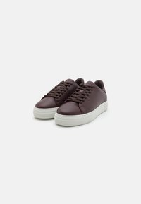 Selected Homme SLHDAVID - Sapatilhas - chocolate brown