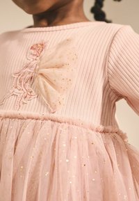 Next REGULAR FIT - LONG SLEEVE  - Cocktailkleid/festliches Kleid - pink fairy