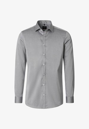 Męska szara koszula wizytowa o dopasowanym kroju z długim rękawem, zapinana na guziki z klasycznym kołnierzykiem na białym tle.