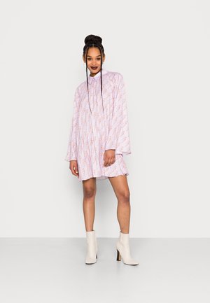 LIGHTNING SPEED PLEATED DRESS - Vestito estivo - pink