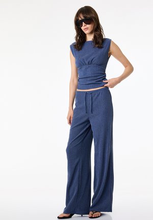 Koton, SLEEVELESS BLOUSE . - Top - blue