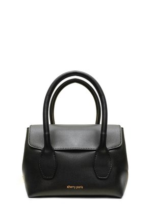 Sac à main en cuir noir avec double poignées arrondies et fermeture à rabat, comportant le logo "cherry paris" en relief doré sur le devant.