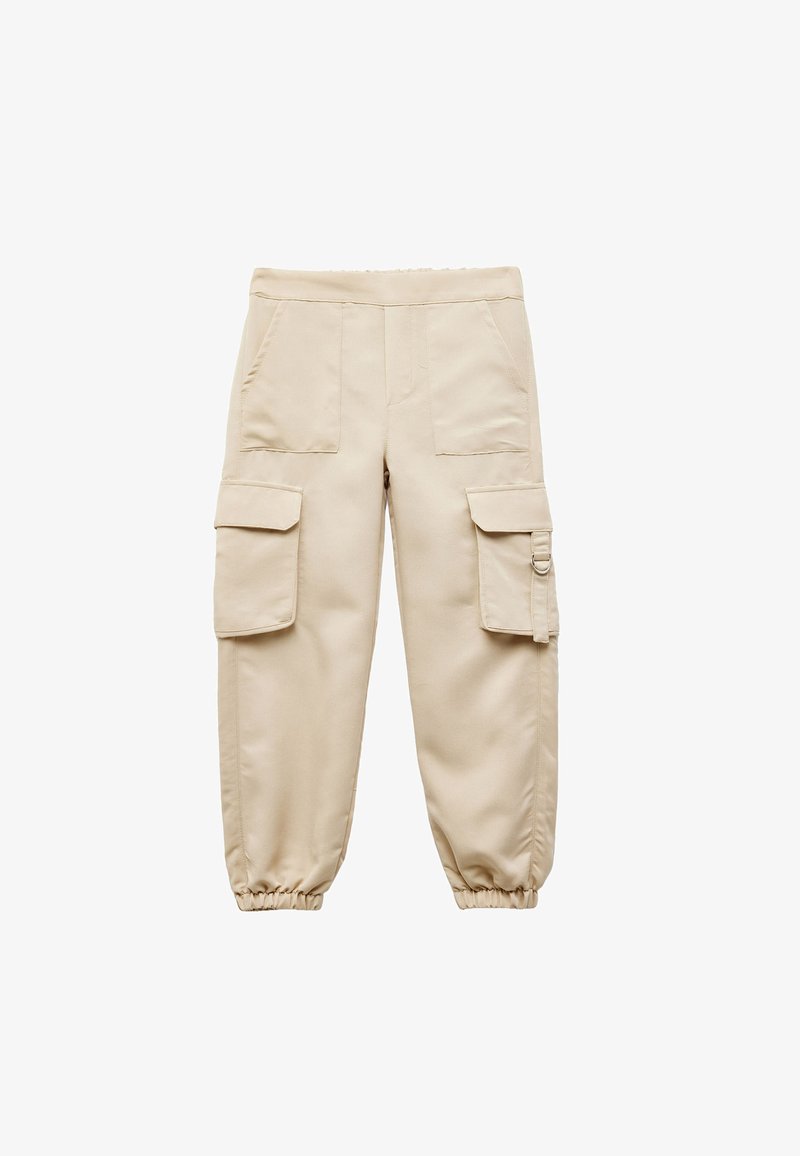 Pantaloni cargo beige con vita elastica, chiusura a bottone a pressione, due tasche laterali e due grandi tasche cargo con pattine.