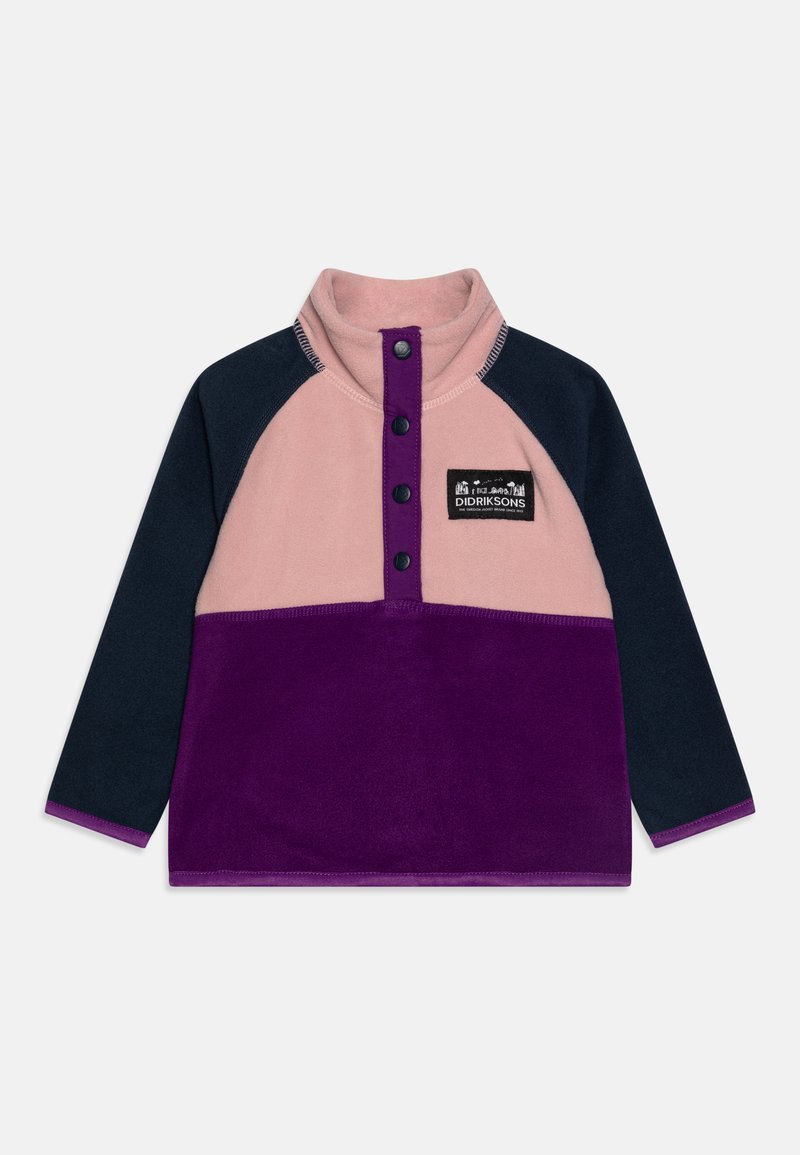 Pullover de fleece em bloco de cores para crianças, com mangas azul-marinho, parte superior em rosa, parte inferior em roxo, lista de botões de pressão e patch do logótipo Didriksons no peito.