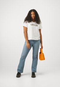 Levi's® Plus PERFECT - Print T-shirt - white