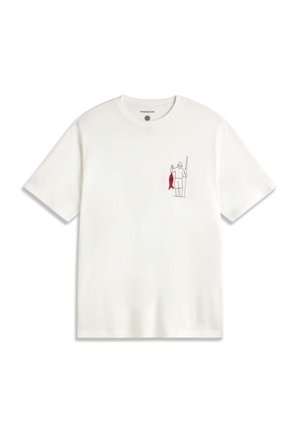 T-shirt blanc à manches courtes avec un petit dessin au trait d'un pêcheur tenant un poisson rouge sur la partie gauche de la poitrine.