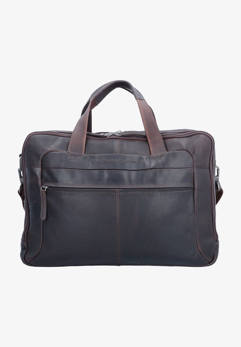 Donkerbruin leren aktetas met dubbele handgrepen, ritssluiting, voorvak en contrasterende stitchingsdetails. Slanke, rechthoekige vorm.