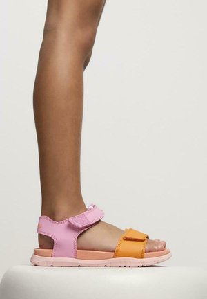 Gioseppo CALIFORNIANAS ALTON - Sandalias de senderismo - rosa