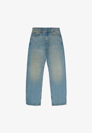 Jeans a gamba dritta di colore azzurro chiaro realizzati in denim, con una texture sbiadita e un lavaggio medio, cinque tasche e una chiusura con zip.