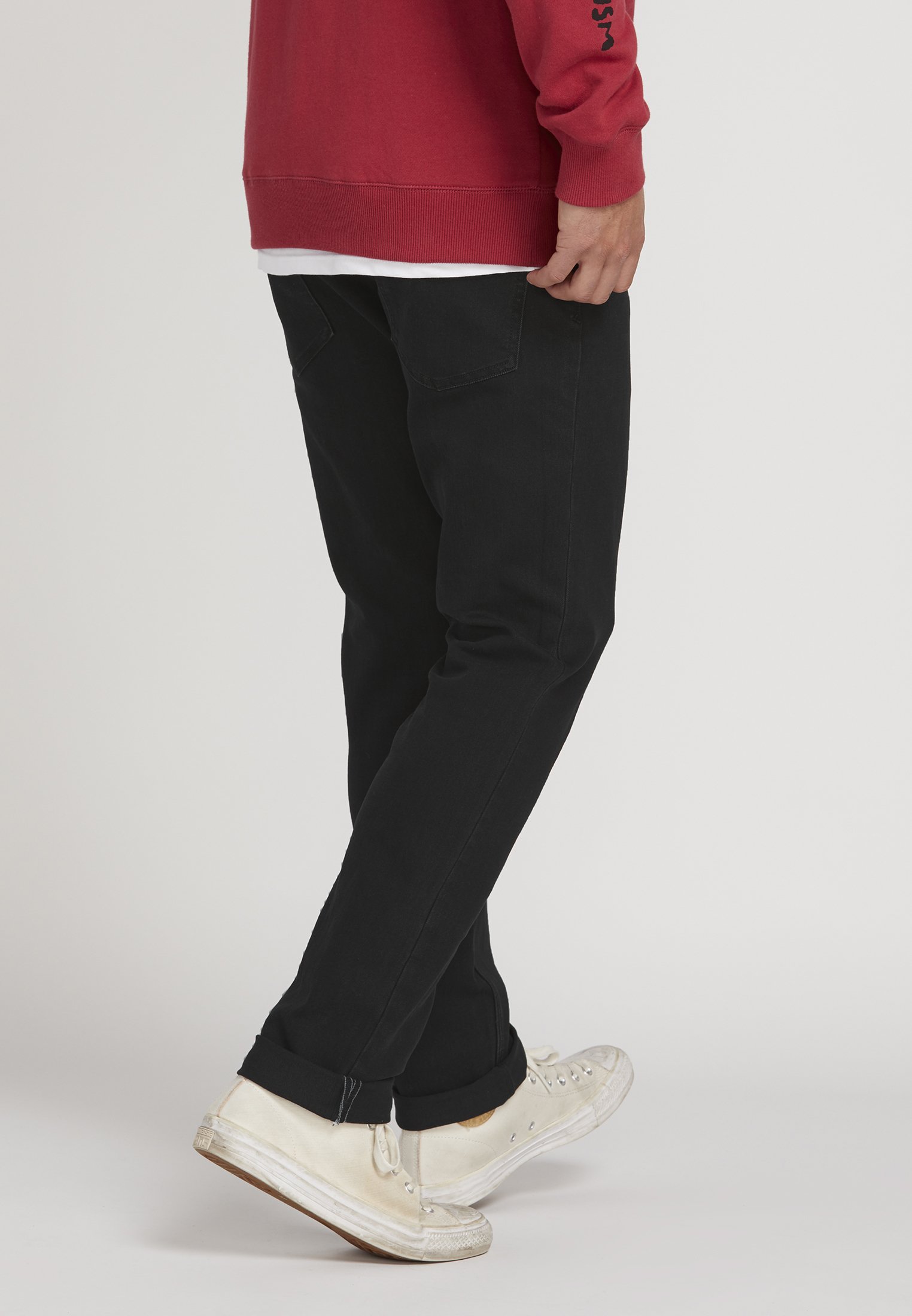 black straight pants