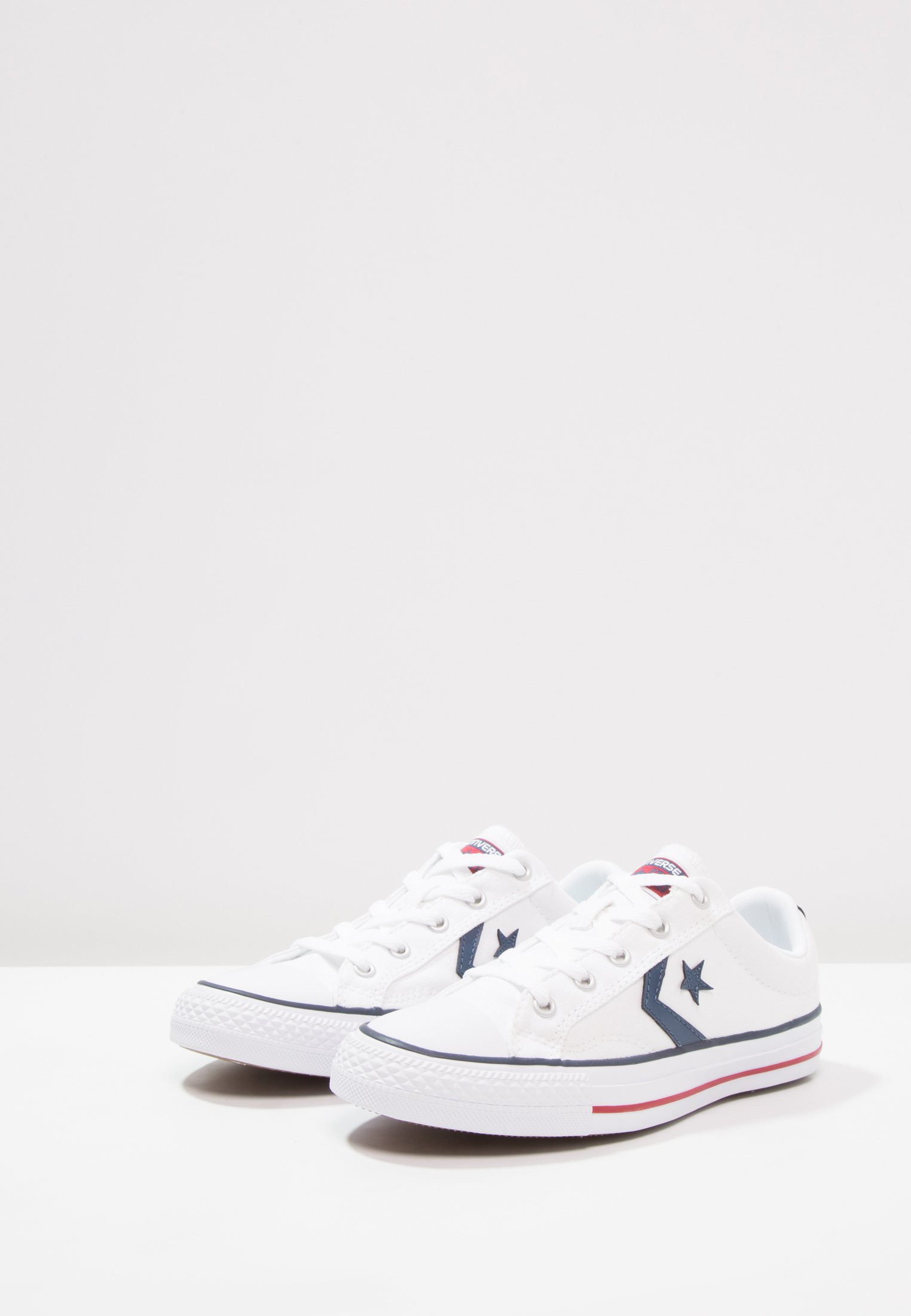 star player converse white