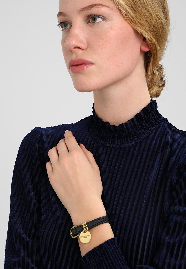 LIEBESKIND BERLIN Schmuck Günstig Kaufen • Shop