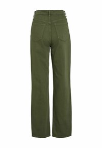 Pantalones de pierna ancha en verde oliva con una textura suave, dos bolsillos traseros y un diseño de cintura alta. El dobladillo es recto y sin adornos.