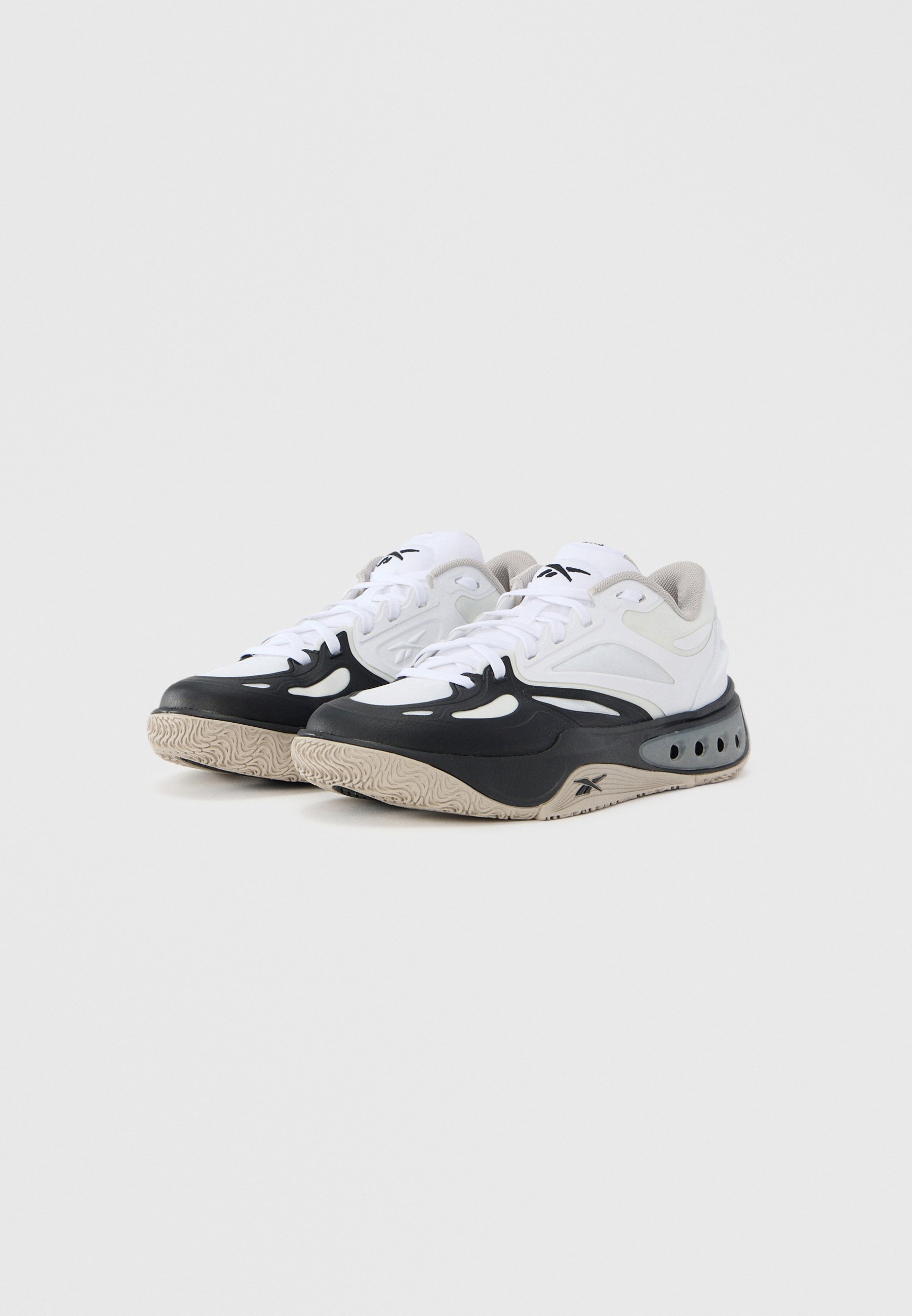 Reebok ENGINE A - Chaussures de basket - white/black/moonstone