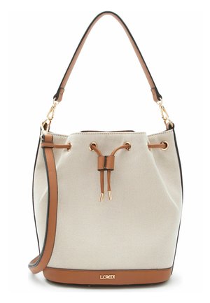 Beige strukturierte Beuteltasche mit braunen Lederbesätzen, Kordelzugverschluss, einem oberen Tragegriff und abnehmbarem Schulterriemen.