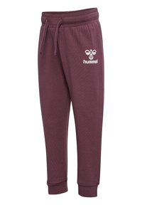 Bordeauxkleurige sweatpants met elastische tailleband, een trekkoord aan de voorkant en geribbelde boorden. Bevat een wit logo op de linker dij. Zachte stof structuur.
