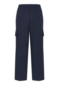 Marineblaue, weit geschnittene Cargo-Hosen mit elastischem Bund und zwei seitlichen Taschen. Aus einem glatten Stoff gefertigt, bieten sie eine entspannte Passform.