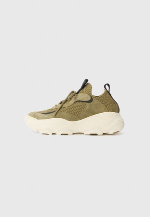 Trainers - safari green