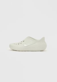 Ei valittu, spruce aura/light silver-coloured