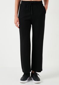 Trainingsbroek - black