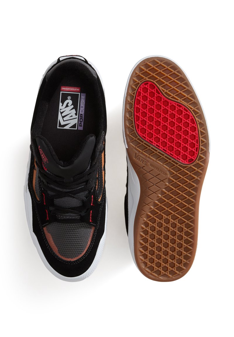 Vans Skateboardové boty - black