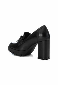 XTI Zapatos de plataforma - black