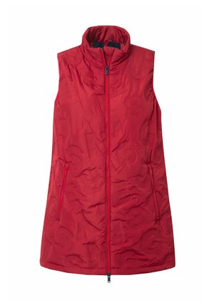 Gilet imbottito rosso senza maniche con colletto alto, chiusura a zip e motivo a cucitura diagonale. Presenta due tasche laterali e dettagli impresso sottili.