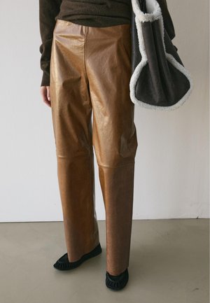 SHINY - Pantaloni di pelle - camel