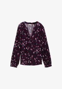 Unselected, berry autumn floral design