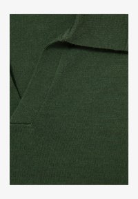 Valittu, dark kale green