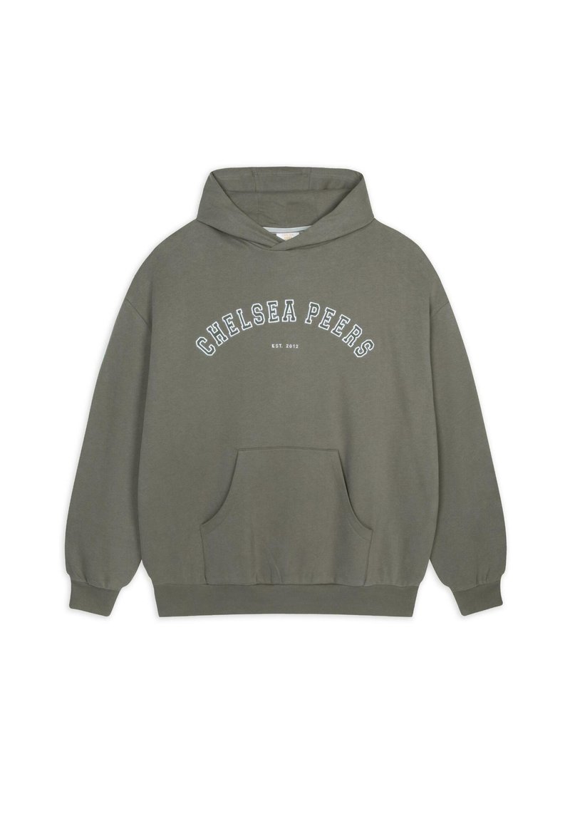 Felpa con cappuccio verde oliva con tasca frontale, decorata con testo "CHELSEA PEERS" in bianco a arco. Tessuto morbido, vestibilità comoda.