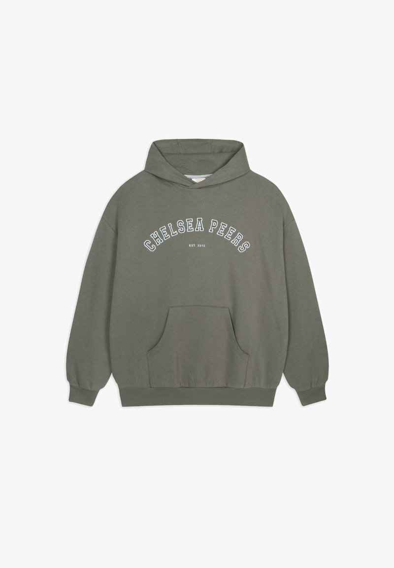 Felpa con cappuccio verde oliva con tasca frontale, decorata con testo "CHELSEA PEERS" in bianco a arco. Tessuto morbido, vestibilità comoda.