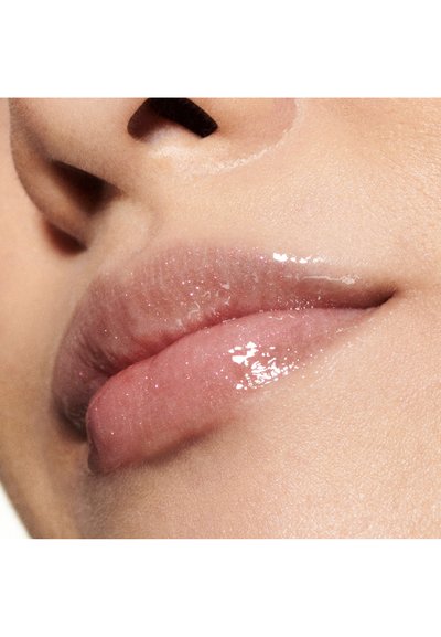 MAC LIPGLASS - Lipgloss - c-thru/beige