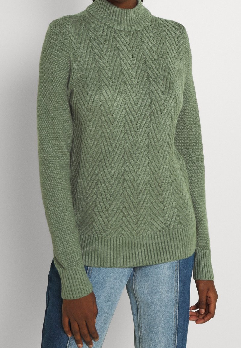 Vero Moda Strickpullover - green