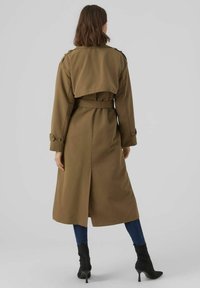 Vero Moda Prochowiec