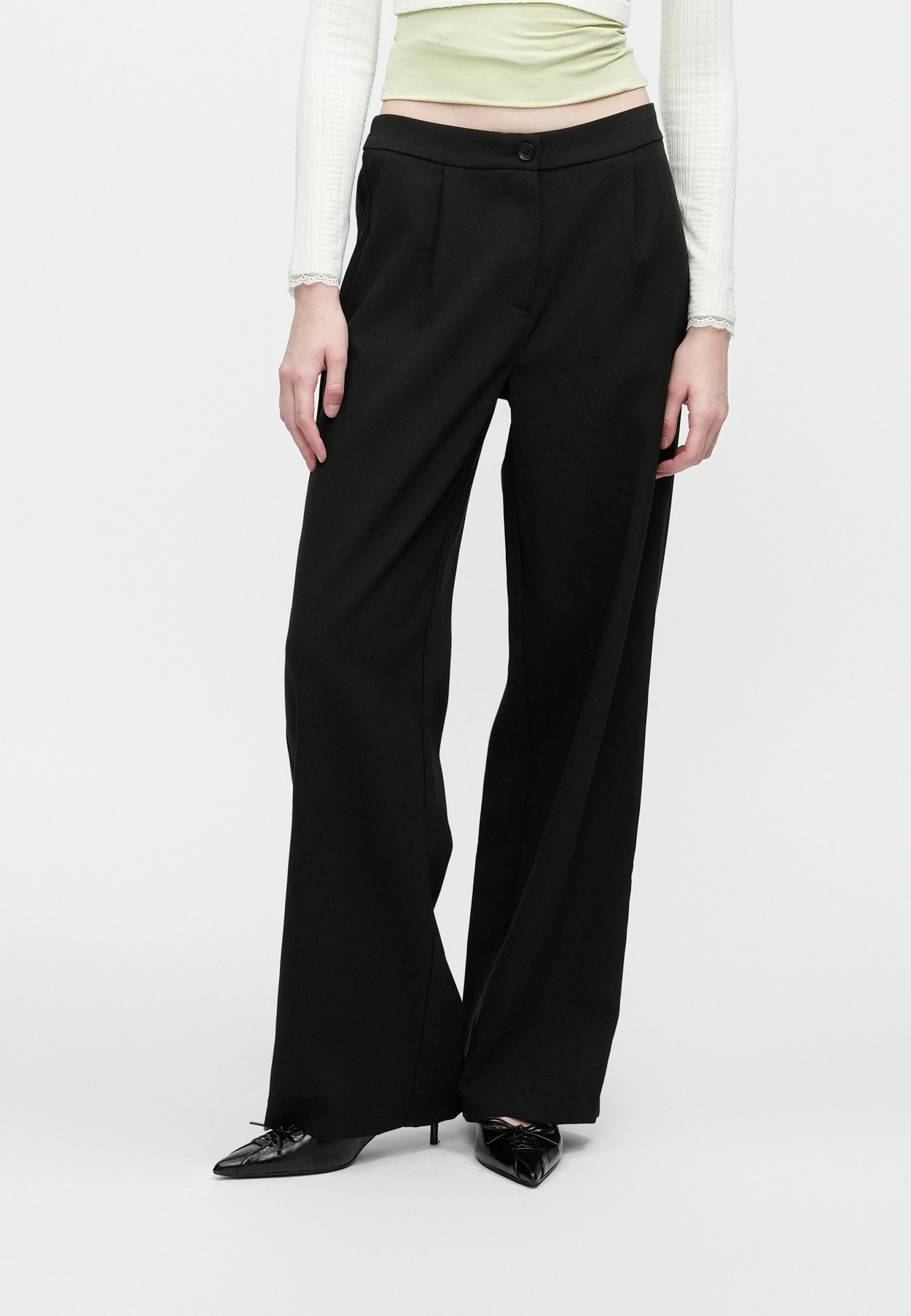 Tailored ONLNIKO Wide Leg Fit