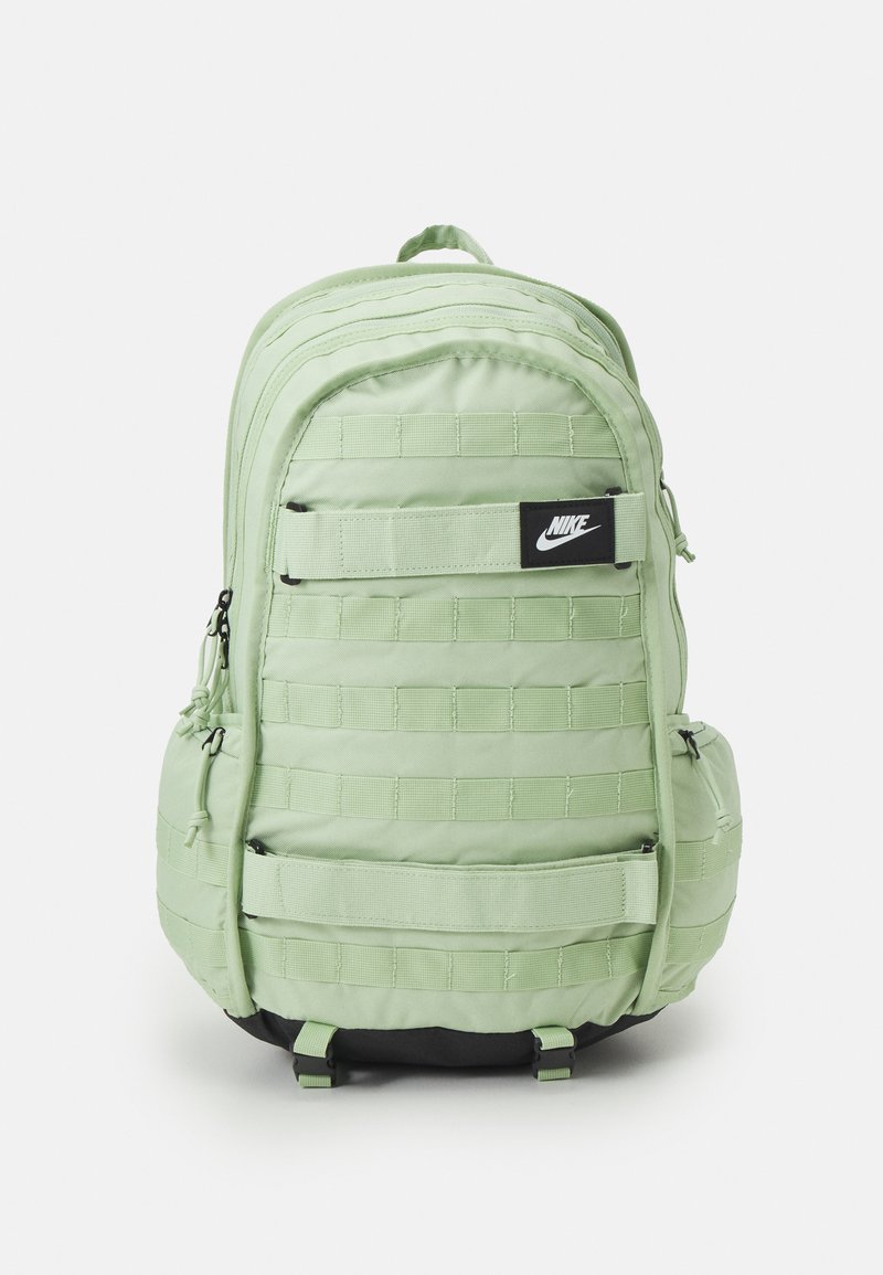 Nike Sportswear NK RPM BKPK NSW Sac à dos honeydew/black/white/vert ZALANDO.BE