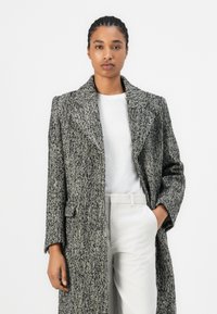 DRYKORN AISBY - Cappotto classico - black