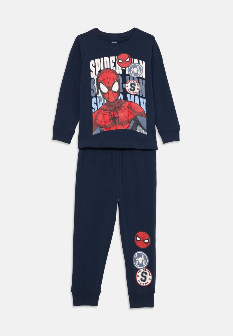 Kinder-Nachtwäsche-Set in Marineblau mit Spider-Man-Motiv, langen Ärmeln, grafischem Druck auf dem Oberteil und Logopatches am Hosenbein.