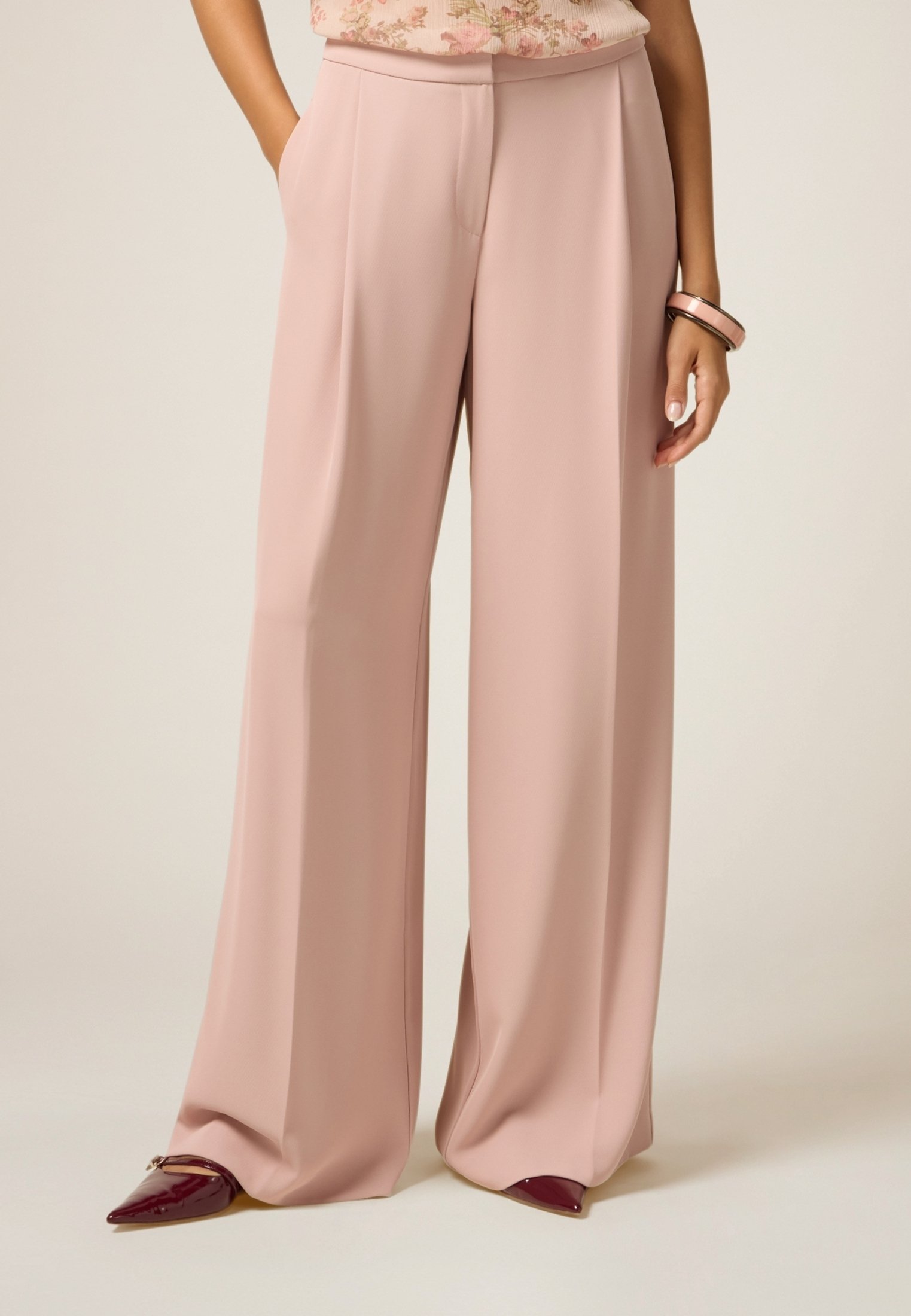 Oltre PALAZZO IN FLUIDO Pantaloni rosa/fuxia