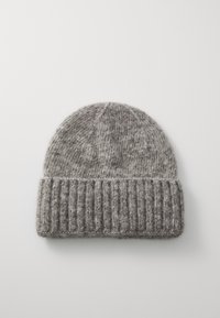 Unselected, light grey melange