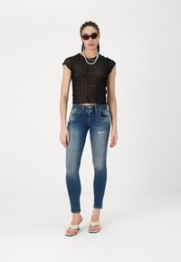 LTB JULITA  - Uske traperice - talie wash