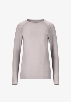 Vaaleanharmaa pitkähihaisista urheilu-topista, joka on valmistettu sileästä kankaasta, jossa on rakenteellisia yksityiskohtia ja ribbauskohtia olkapäissä ja sivuilla.