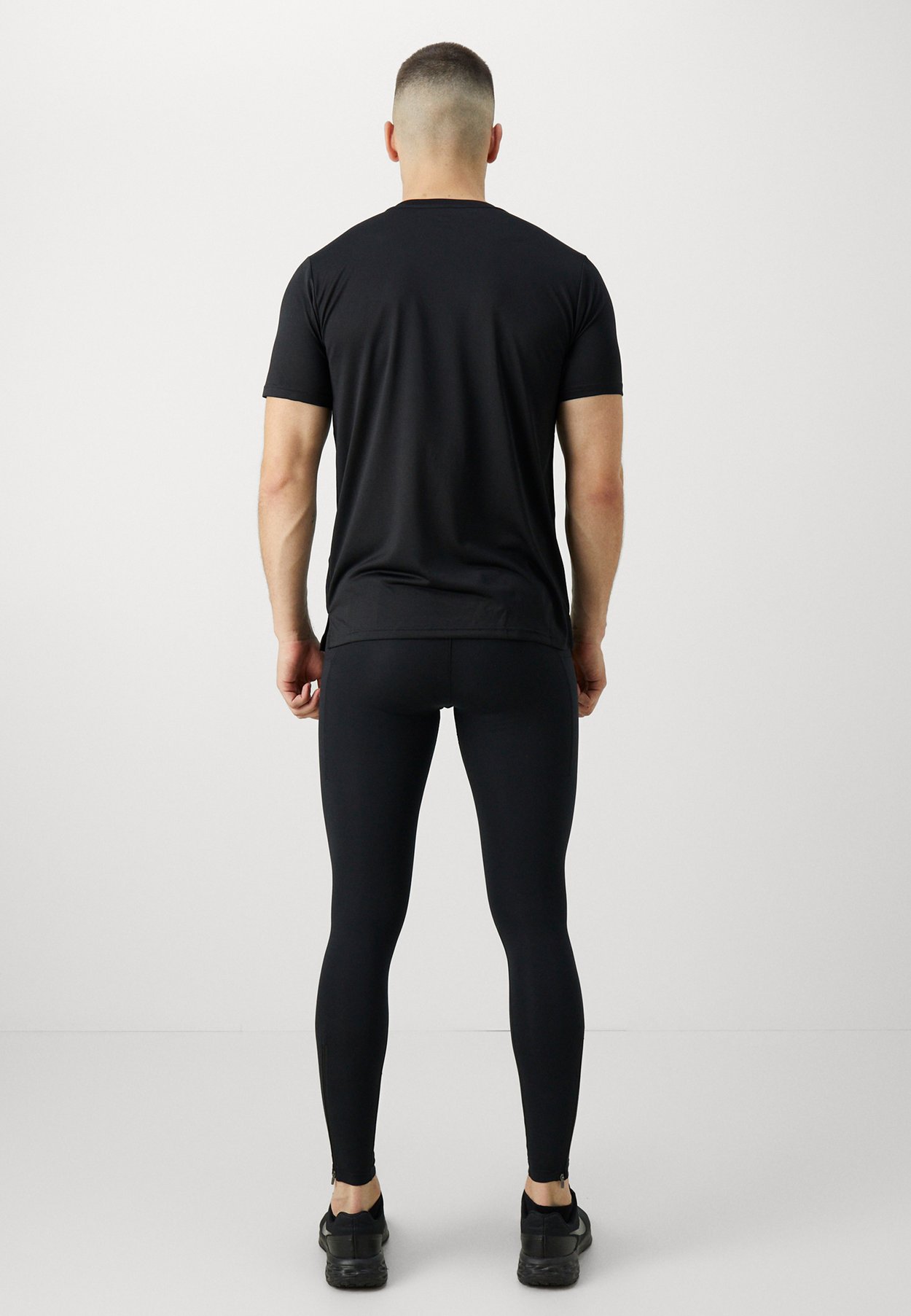 ATHLETICS RUN