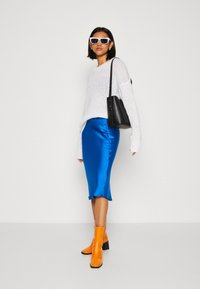 Samsøe Samsøe AGNETA SKIRT - Gonna a tubino - skydiver