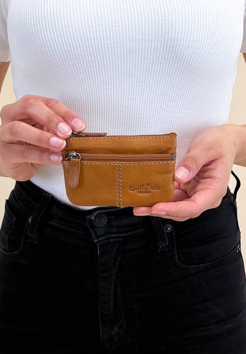 Herren Geldbörsen | Gusti Leder Schlüsseletui hazelnut/hellbraun - RA66637 Herren Geldbörsen | Gusti Leder Schlüsseletui hazelnut/hellbraun - RA66637