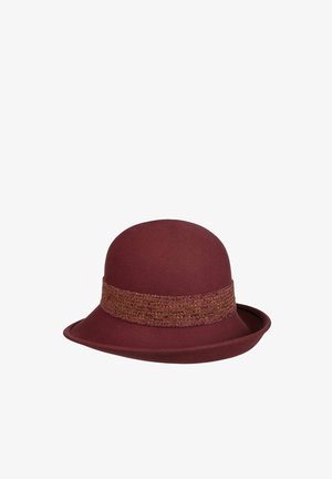 Burgundy felt cloche hat with a textured matching band and a slightly curved brim.